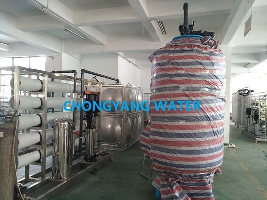 ISO CE Industrial RO Plant เครื่องทำน้ำระบบ Reverse Osmosis UPVC ที่ทนทาน