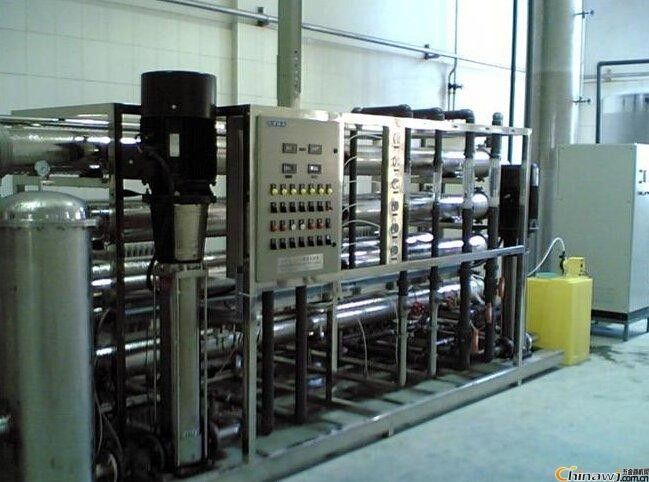 20 M3/hr ความจุออก Toray / Dow Membrane 8080 ระบบบําบัดน้ําอาหารหม้อ